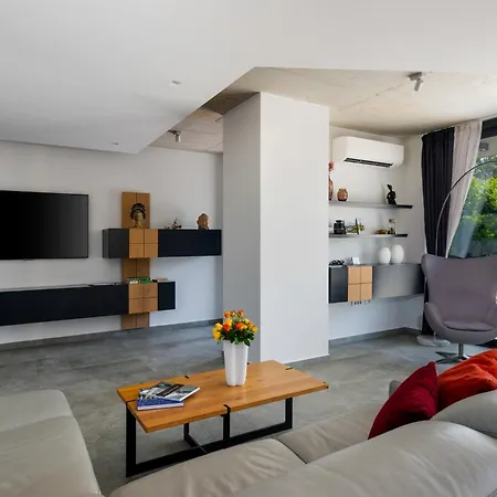 Martincic - 5 Stars Luxury With Pool Heating On 4000m2 ヴィラ *